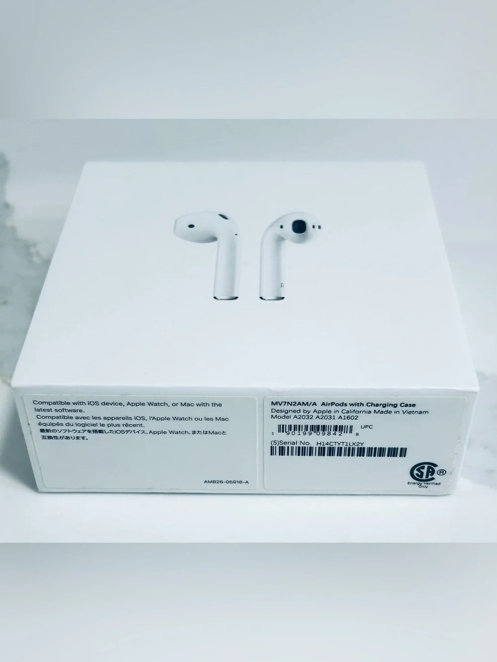 Apple AirPods with Charging Case 2nd Generation